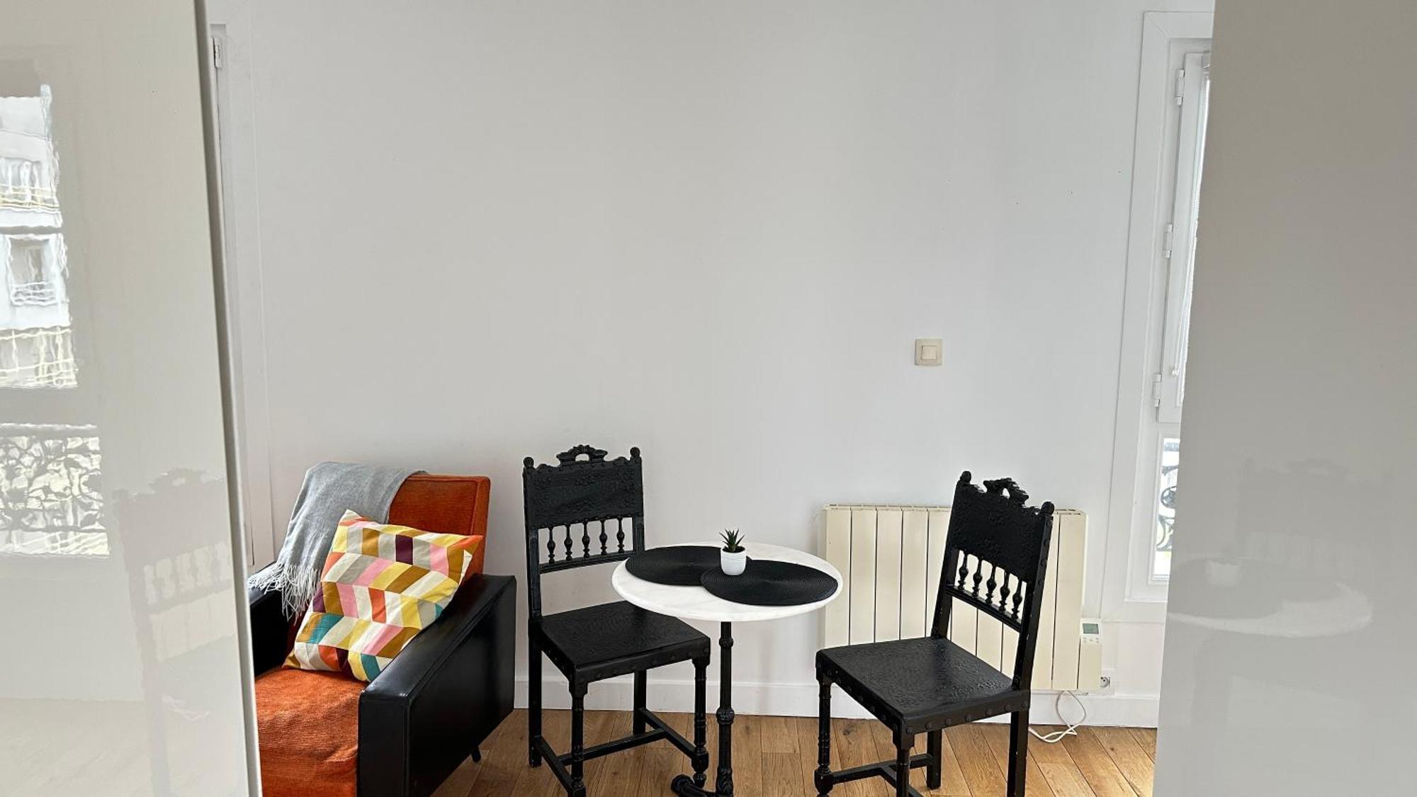Charmant Studio Au Coeur Du 18E Apartment Paris Exterior foto
