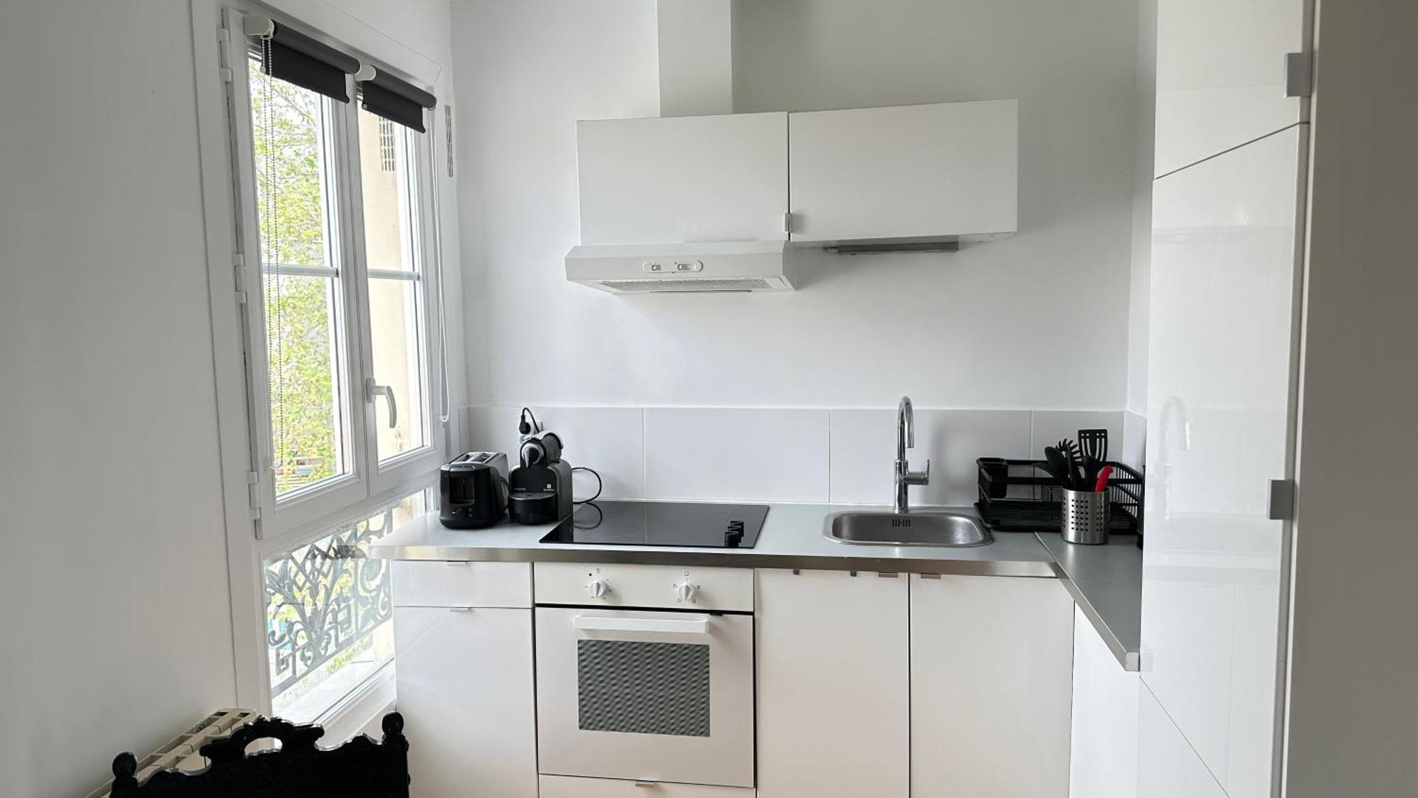Charmant Studio Au Coeur Du 18E Apartment Paris Exterior foto
